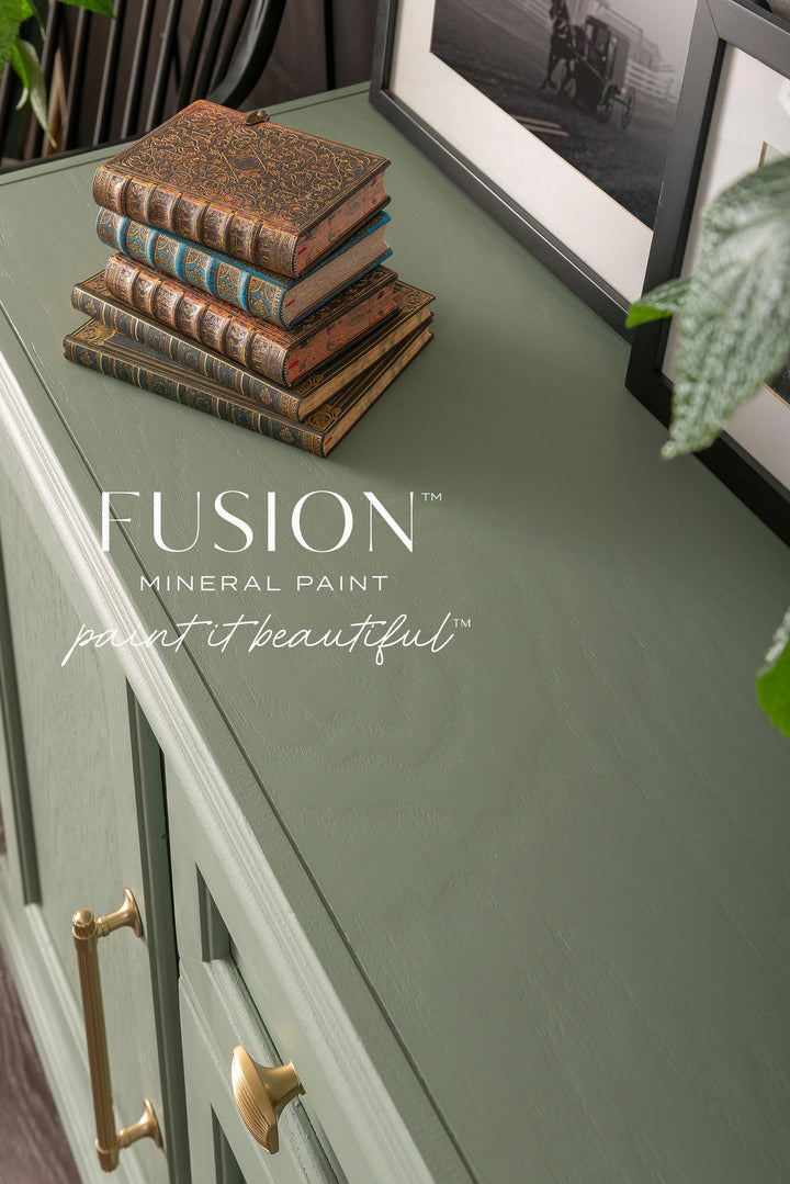 Carriage House I Mineral Paint﻿