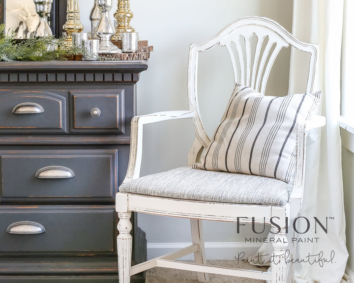 Raw Silk I Fusion™ Mineral Paint (Tester and Pint Size)