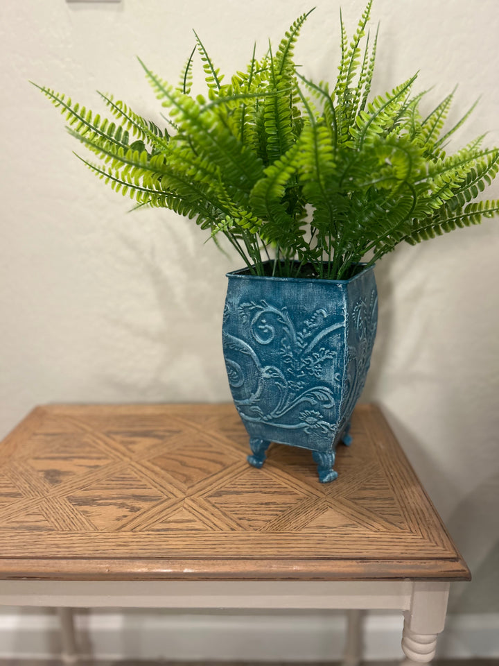 Chippy Farm House SideTable