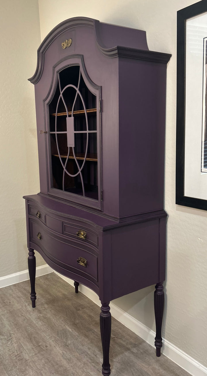 Nevermore China Hutch