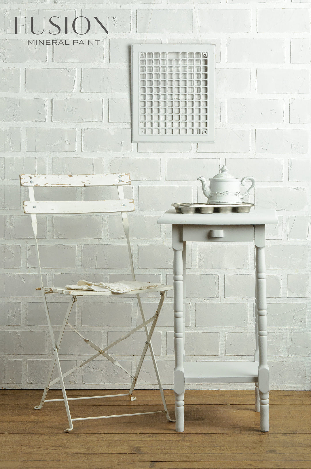 Lamp White I Fusion™ Mineral Paint (Pint and Tester Size)