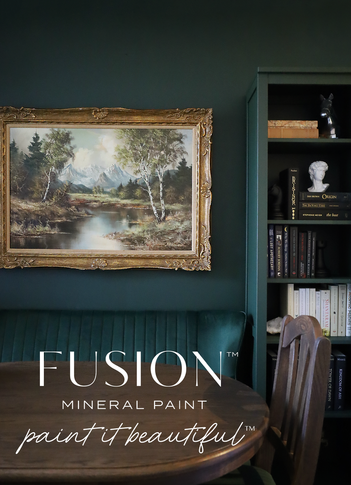 Manor Green I Fusion™ Mineral Paint﻿ (Tester and Pint Size)