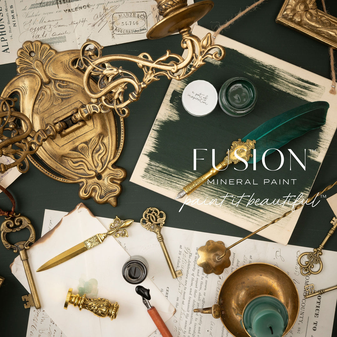 Manor Green I Fusion™ Mineral Paint﻿ (Tester and Pint Size)