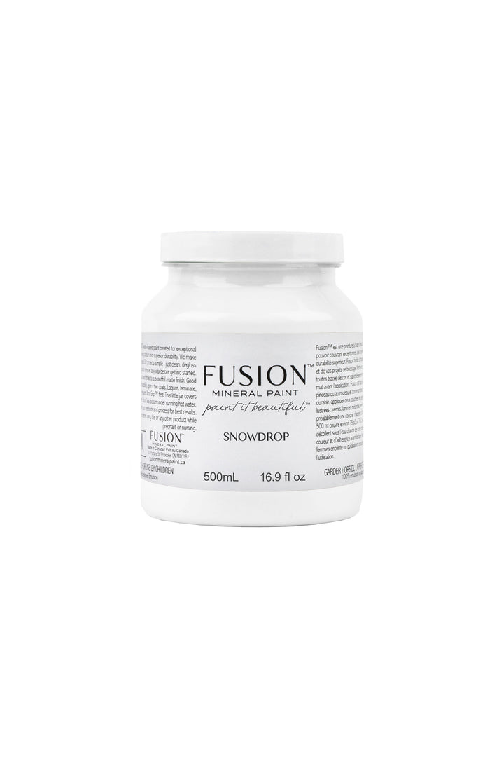 Fusion Mineral Paint Snowdrop pint – bright white furniture paint for timeless makeovers