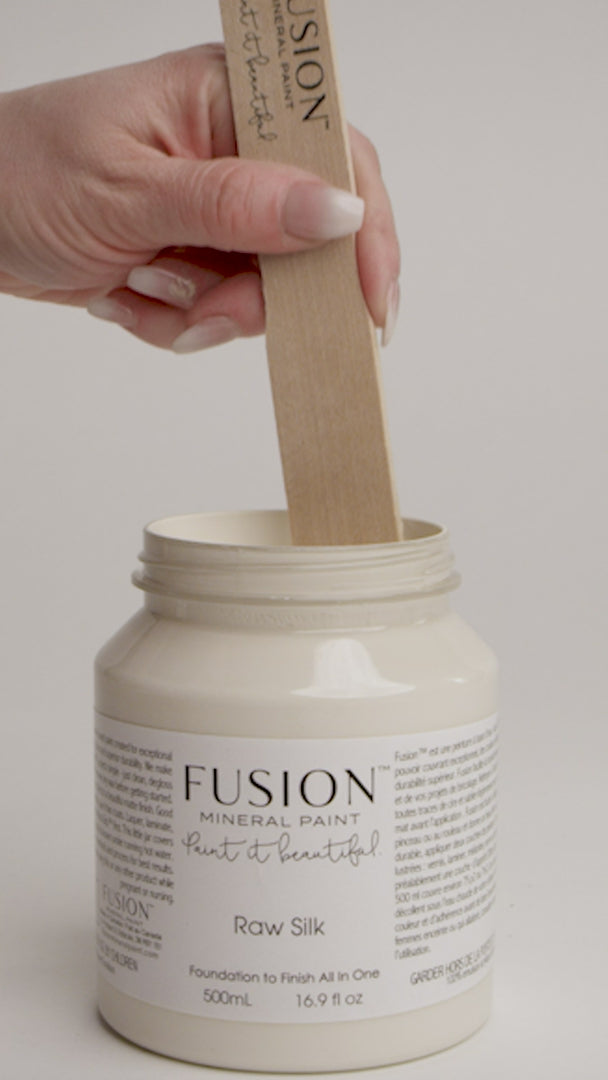 Raw Silk I Fusion™ Mineral Paint (Tester and Pint Size)